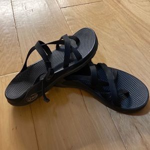 Chacos slide one